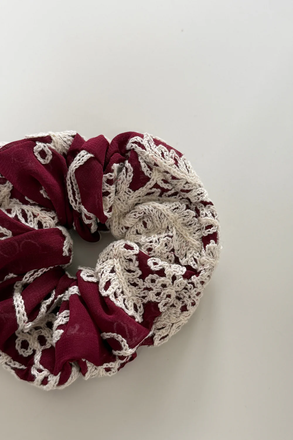 Gumka Scrunchie Bordeaux Embroidery - Image 3