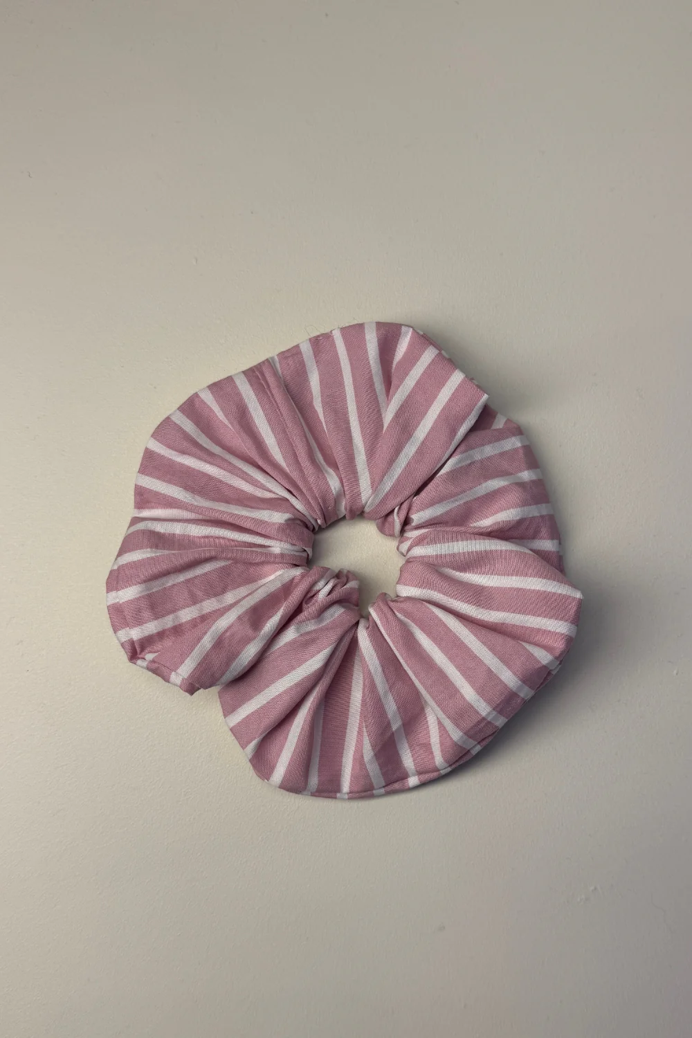 Gumka Scrunchie Pink Stripes "Estelle" - Image 3