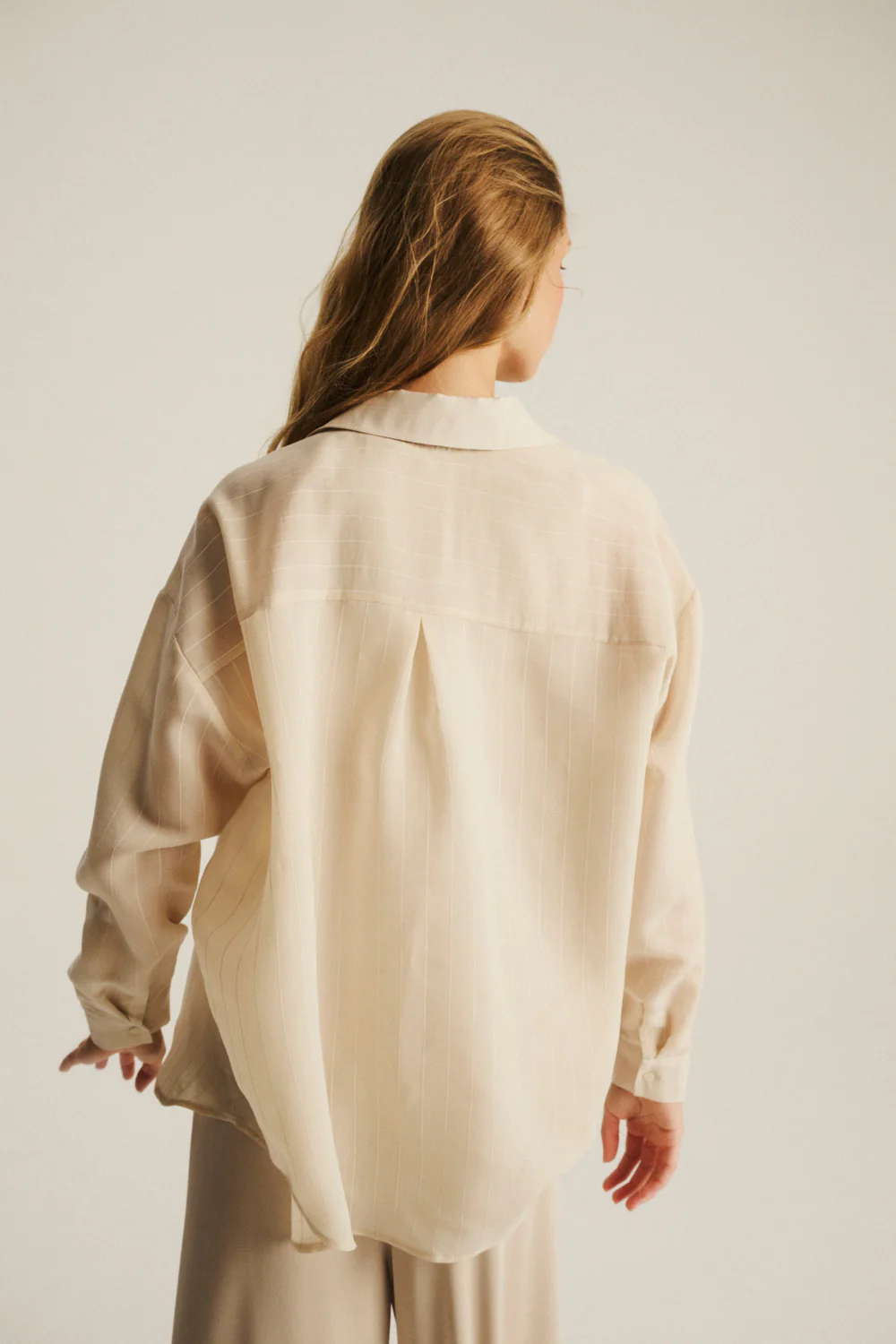 Koszula Leylah Sheer Beige - Image 10
