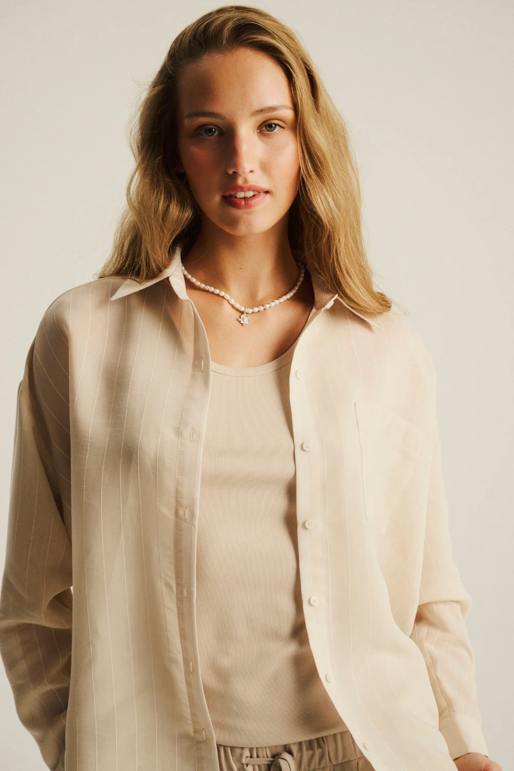 Koszula Leylah Sheer Beige - Image 11