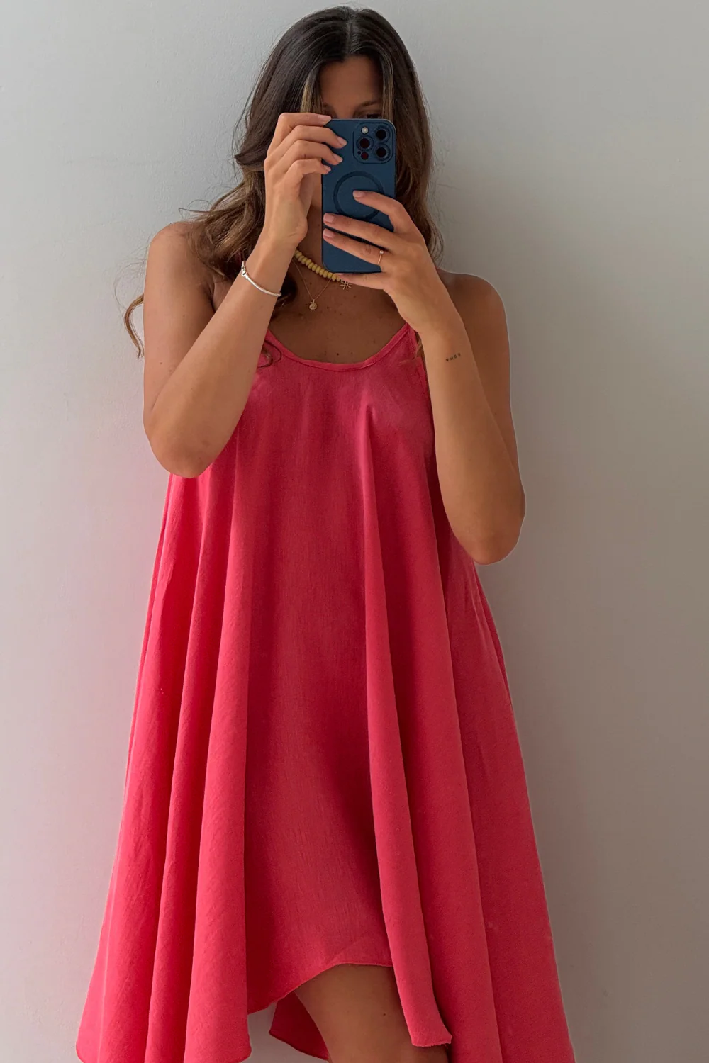 Sukienka Volaré Short Coral - Image 3